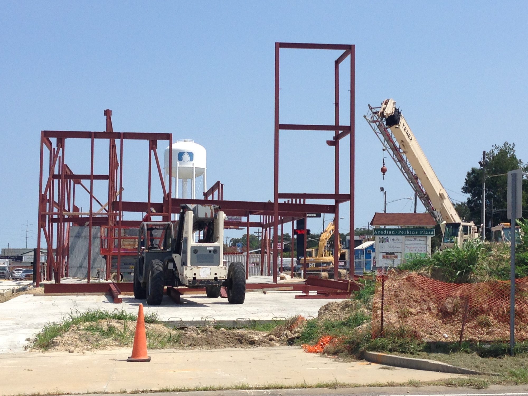 Steel frame early construction